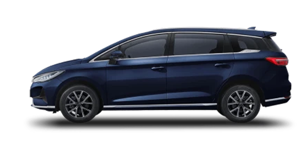 BYD M6